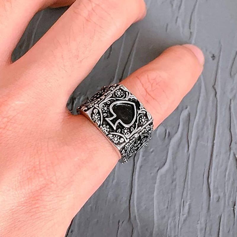 Creative Hip Hop Domineering Spade Heart Unisex Poker Ring